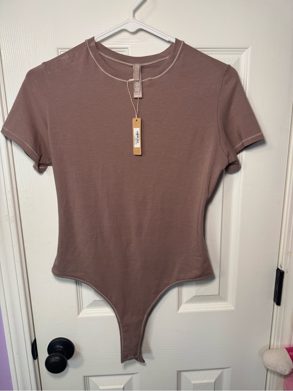 SKIMS Mauve Short Sleeve Bodysuit